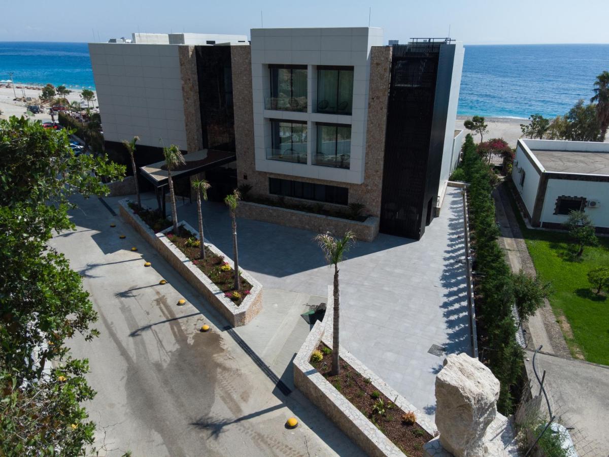 Nassau Hotel Dhërmi Eksteriør bilde